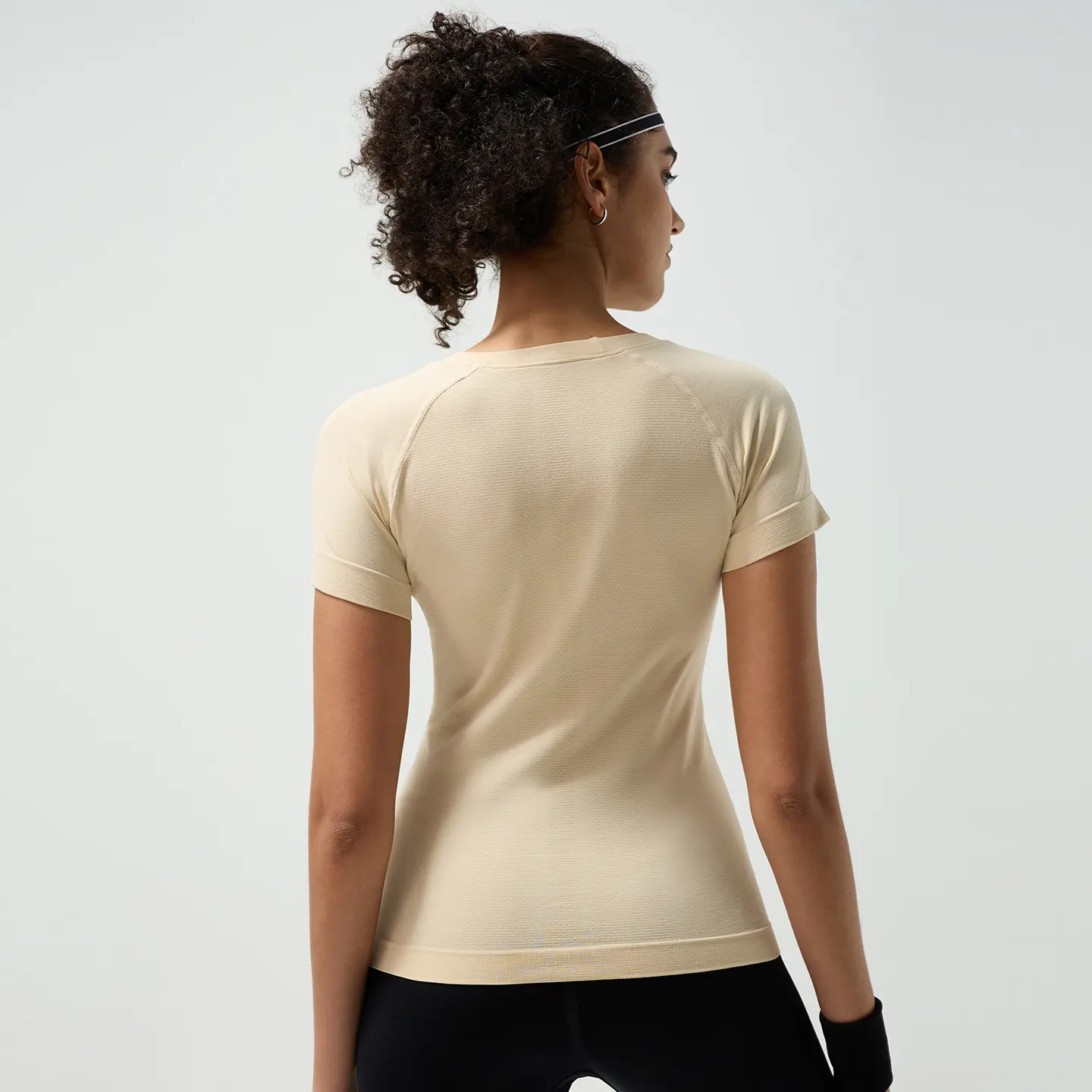 Quick Drying Thin Sleeve Yoga Breathable Top Sports Slim Fit Women's Gym Top Workout Tops for Women Yoga Tops Women