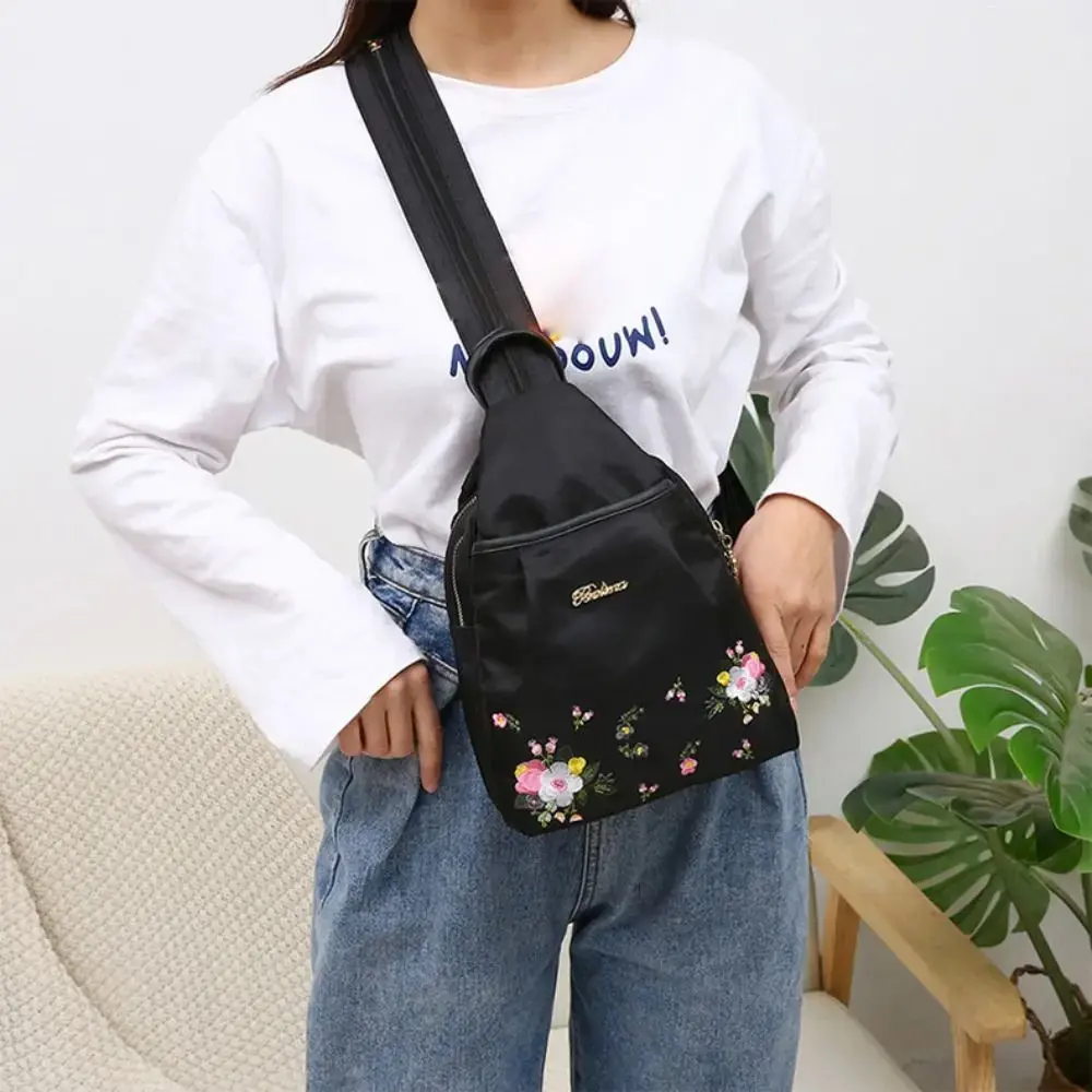 Fashion Embroidery Bag Casual Waterproof Oxford Women Backpack Female Large Capacity Travel Handbag Shopping Knaps Crossbody Bag