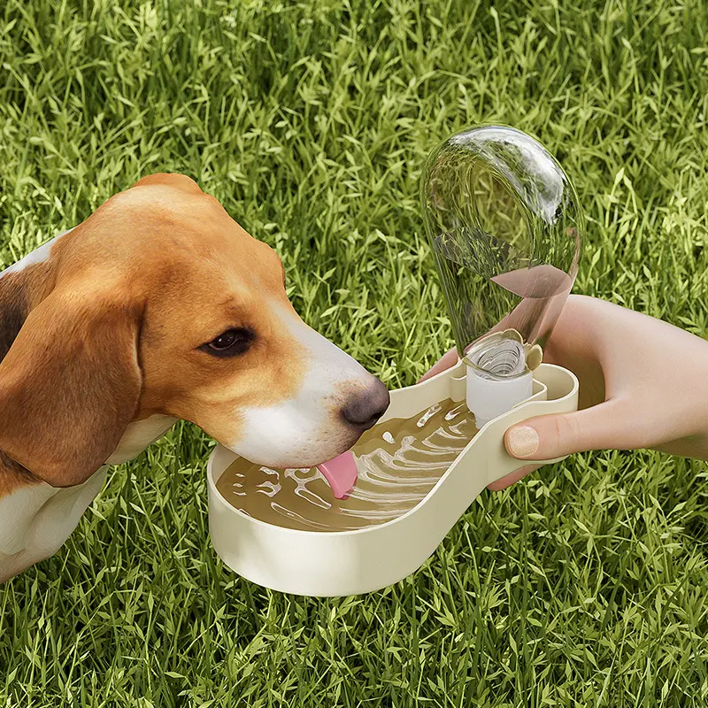 Dog bowl Water bottle Portable water bottle outdoor water feeder Cat walking dog pet accompanying cup