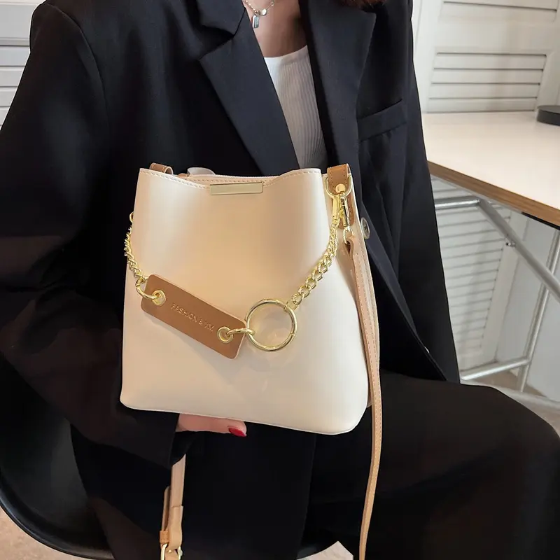 Popular fashion crossbody bag bag female Korean version advanced sense bucket bag new fashion texture solid color shoulder bag