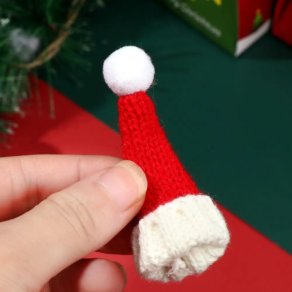 Lovely Doll Scarf Hat Mini Christmas Caps Knitted Scarves Dollhouse Accessories Handmade Material Xmas Ornament Kids Toys Gift