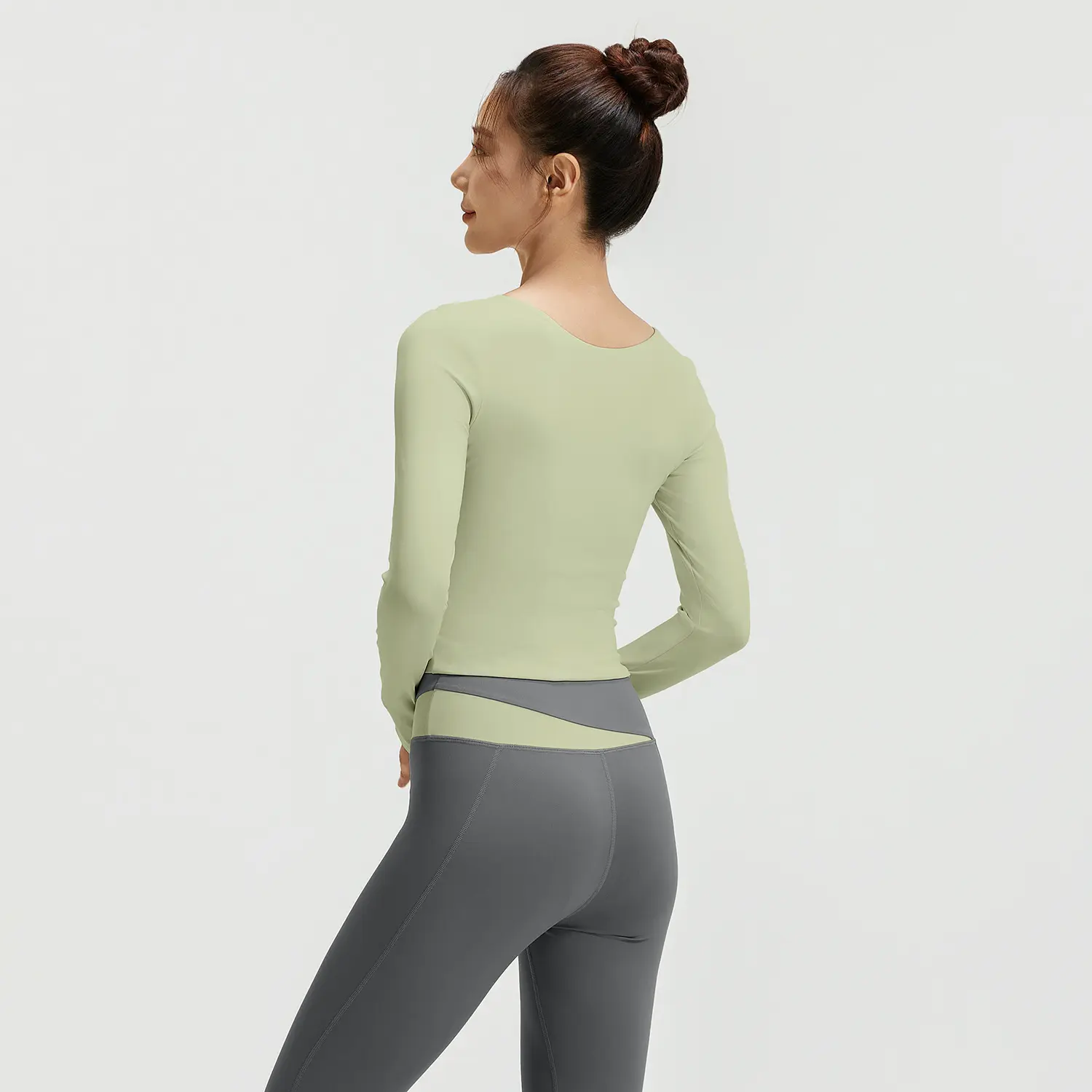 Juyatang nude feeling tight high elastic and thin sports running fitness suit women's color matching yoga suit