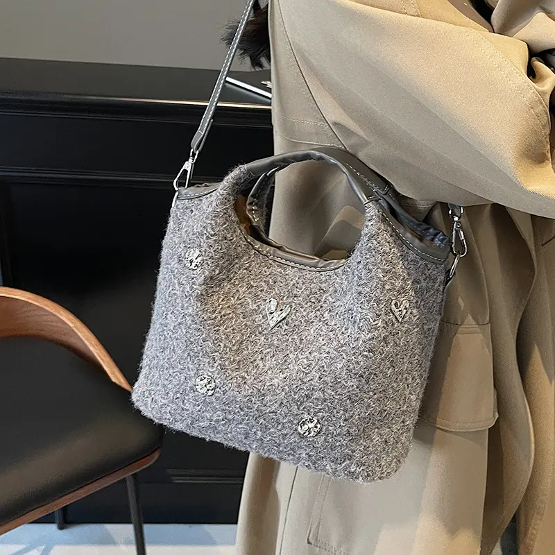 Super fire minority wool bag female new autumn and winter cross-body bag fashion tote bucket bag handbags
