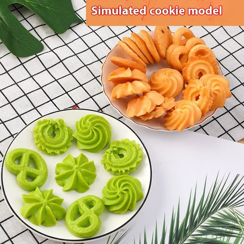 Simulated food toy fake cookies PVC biscuit model 2PCS  personalized ornament miniature food mini food