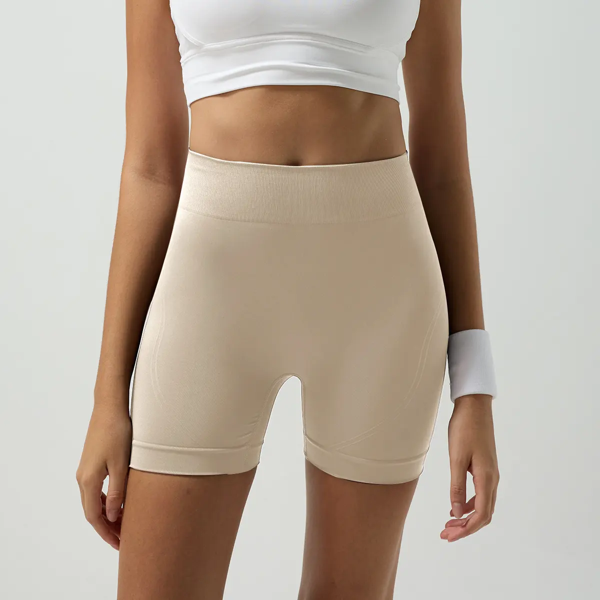 Seamless naked ammonia three-point tight yoga shorts summer running cycling pants waist and hip lift sports fitness shorts