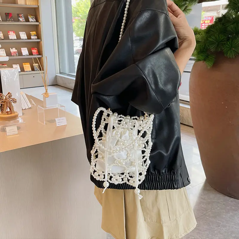 Beautiful Handmade Beading Shoulder Handbag Luxurious and Bright Evening Clutch Purse and Crossbody Bag For Women