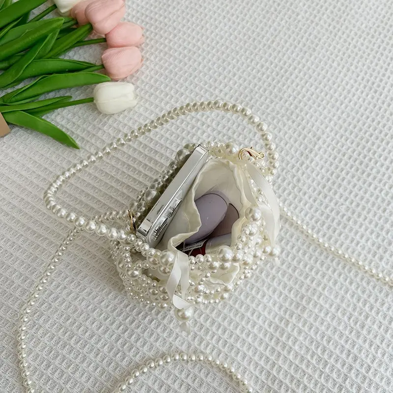 Beautiful Handmade Beading Shoulder Handbag Luxurious and Bright Evening Clutch Purse and Crossbody Bag For Women