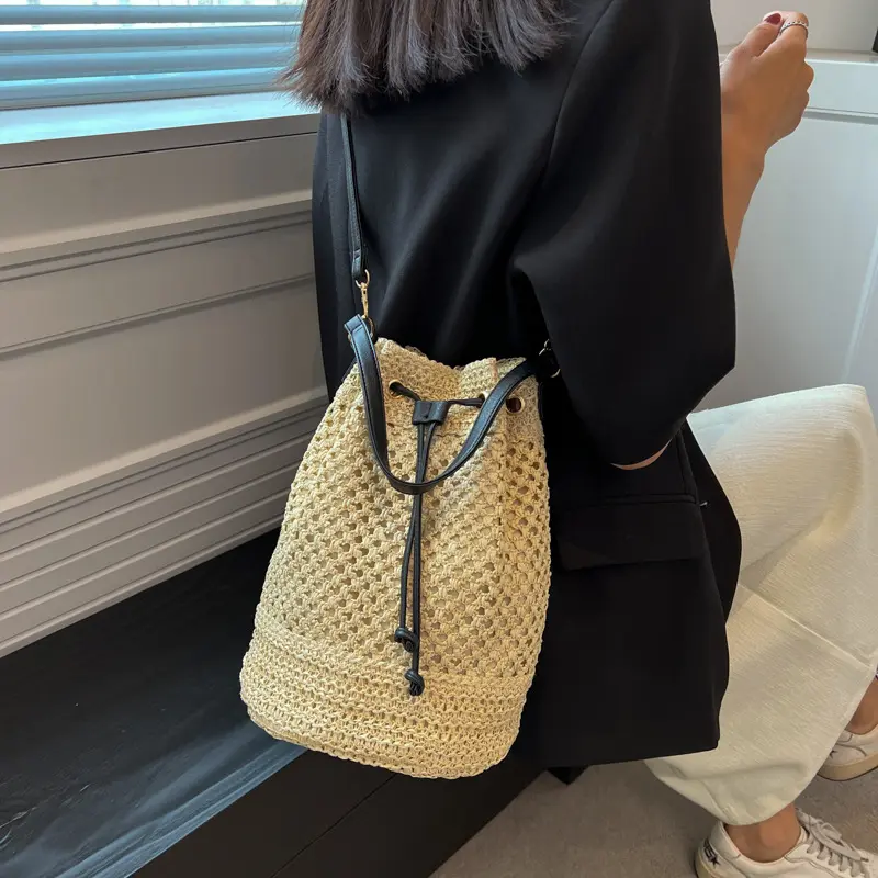 Handmade Women's Summer Straw Beach Shoulder Bag Woven Hollow Drawstring Shoulder Bags Fashion Design Travel Handbag