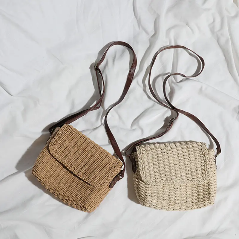 Fashion Rattan Women Shoulder Bags Small Designer Handbags Lady Wicker Woven Crossbody Bag Summer Beach Straw Messenger Purses