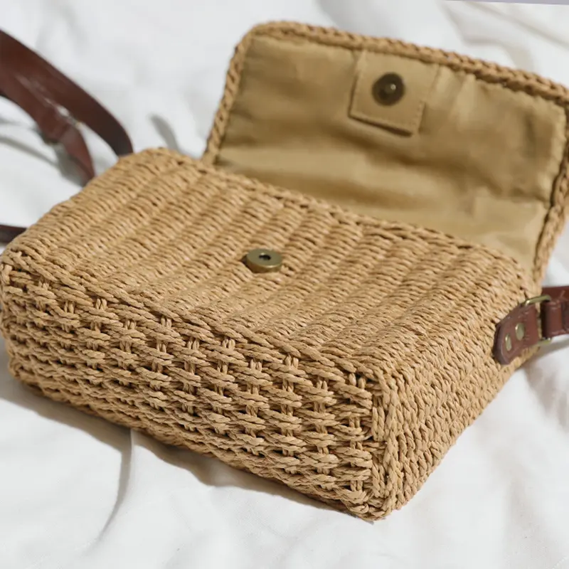 Fashion Rattan Women Shoulder Bags Small Designer Handbags Lady Wicker Woven Crossbody Bag Summer Beach Straw Messenger Purses