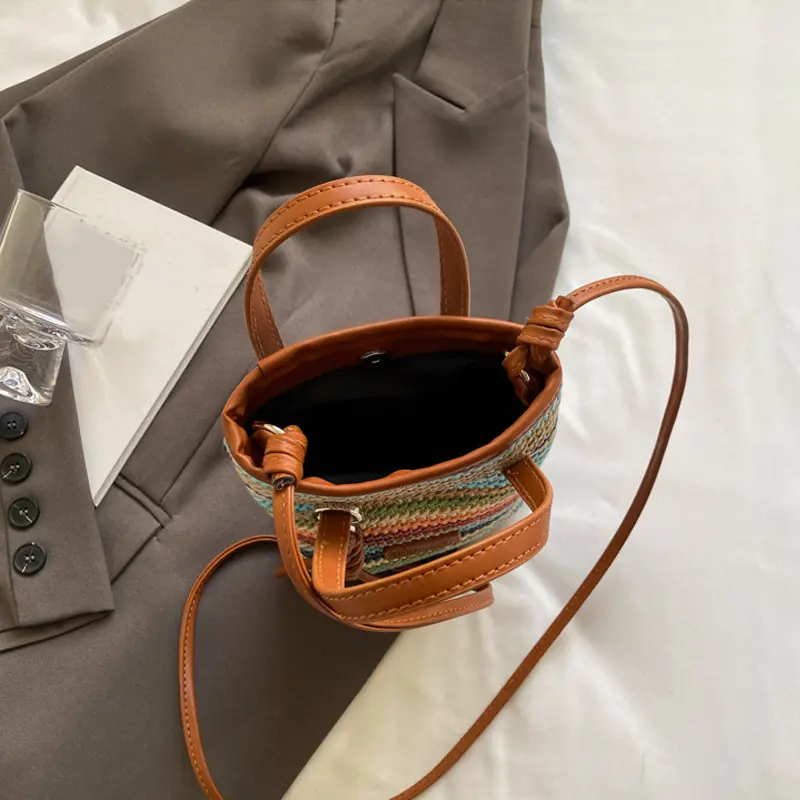 Small Bag Women's Summer New Popular Versatile Contrasting Color Straw Messenger Bag Casual Fashion Shoulder Bucket Bag