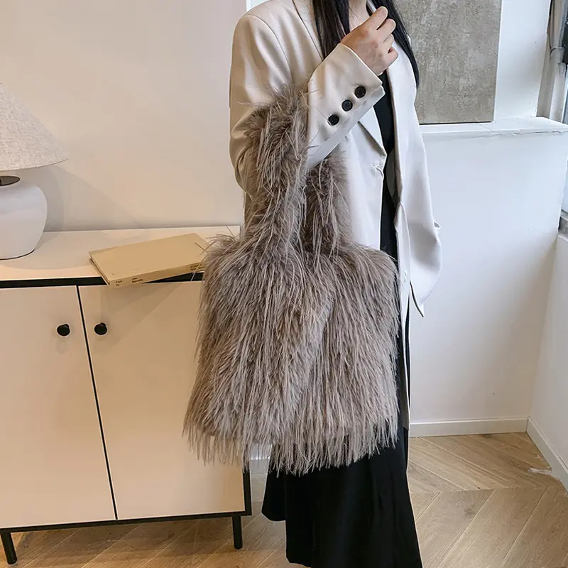 Women Fluffy Shoulder Bag Soft Versatile Shopping Bag Large Capacity Faux Fur Solid Color Girls Winter Tote Handbags