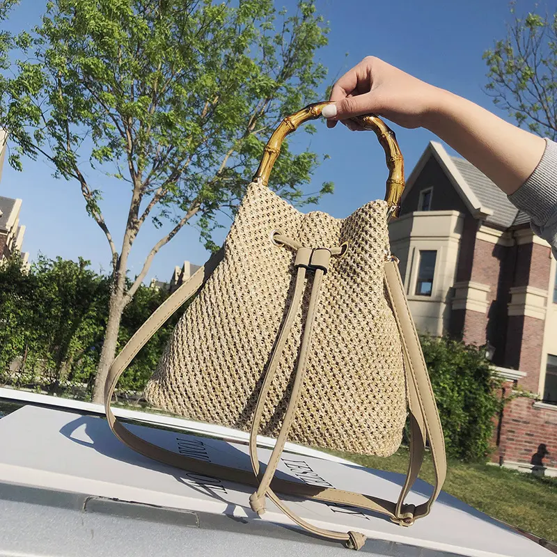Women's Bohemian Crossbody Shoulder Bag Drawstring Straw Woven Bucket Bags Female Rattan bamboo Handle Beach Bag Chain Handbags