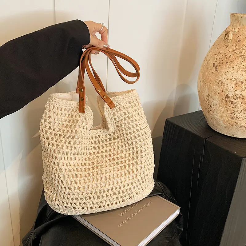 Women's Handmade Weaving Handbag Shoulder Bag Literary Retro Beach Holiday Shopper Totes Outdoor Camping Picnic Bag
