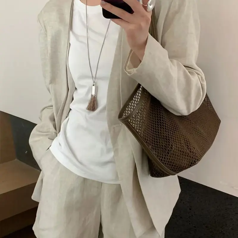 Designer Woven Mesh Tote Bag Large Capacity Women Commuting Shoulder Bag Summer New Casual Vacation Handbag