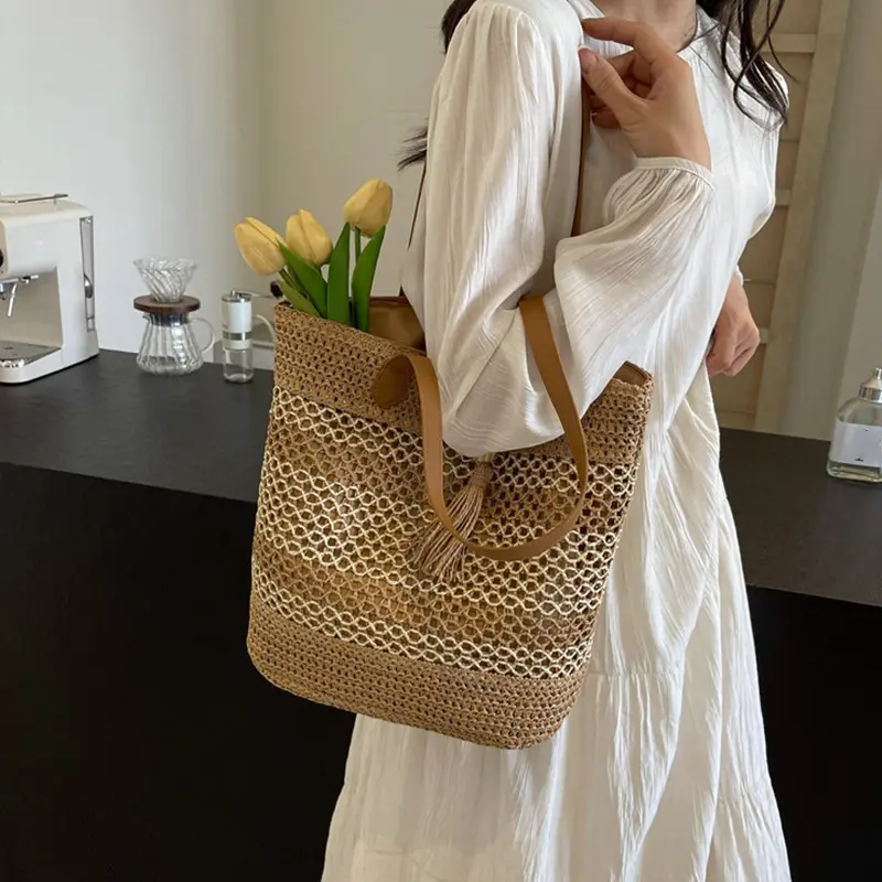 Women Crochet Beach Handbag with Pendant Straw Weaving Travel Handbag Large Capacity Fashion Tote Handbag