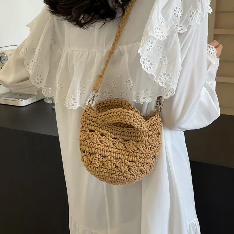 Women Knitted Handbag Handmade Small Crochet Moible Phone Pouch Bag Commute Casual Shoulder Crossbody Bag