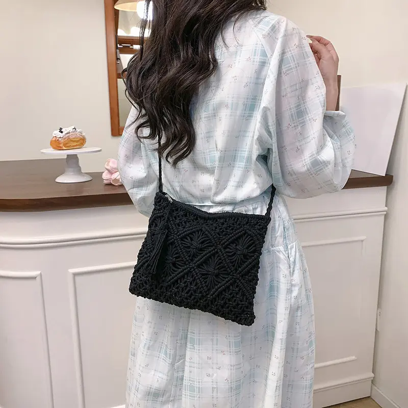 Women Slouchy Tote Handbag Large Capacity Knitted Crossbody Bag Zipper Closure Simple Carrying Bag Outdoor Travel Bag