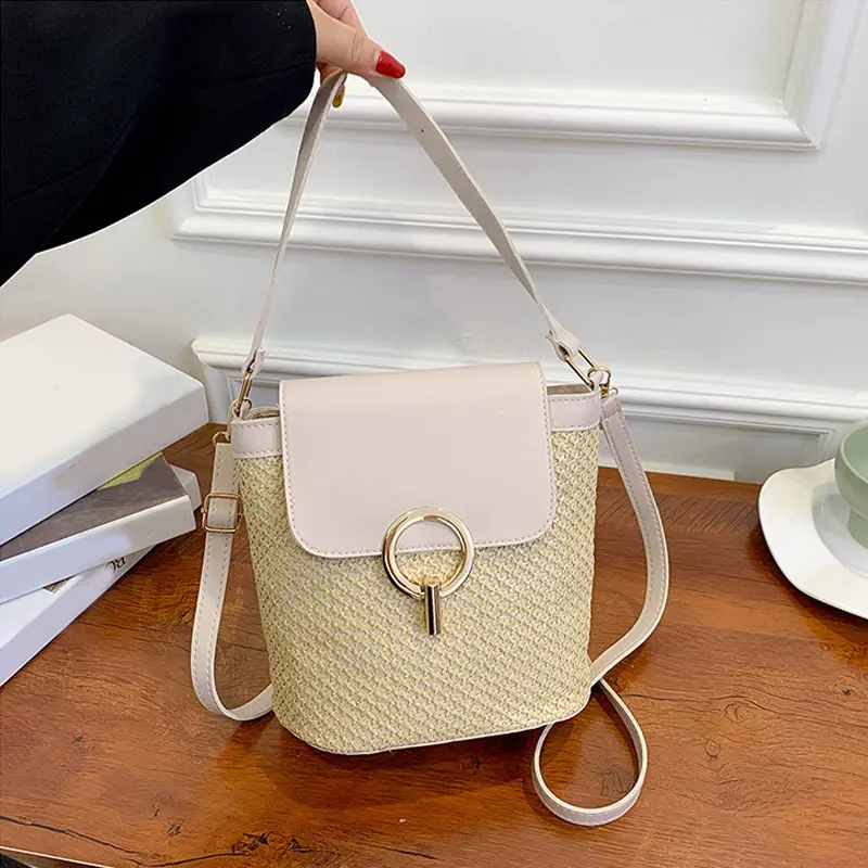 Ladies Fashion Beach Basket Bag Hand-Woven Flap Crossbody Bags Summer Weaving Small Handbag Women Straw Weave Shoulder Bag