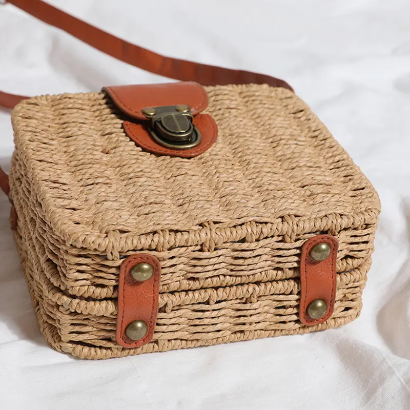 Retro Flap Straw Woven Crossbody Bags Casual Portable Small Purse For Women Rattan Box Messenger Bags Female Travel Mini Handbag