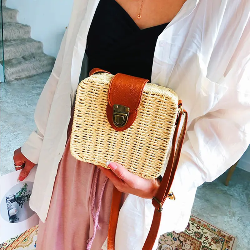 Retro Flap Straw Woven Crossbody Bags Casual Portable Small Purse For Women Rattan Box Messenger Bags Female Travel Mini Handbag