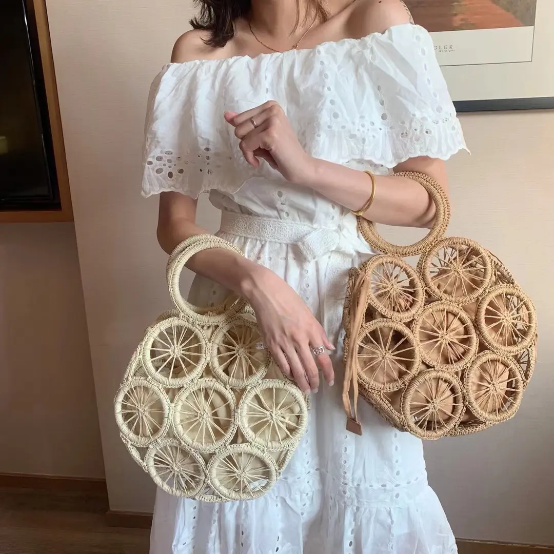 Fashion Rattan Hollow Round Straw Bags Wicker Woven Women Handbags Summer Beach Shoulder Bags Casual Lady Bali Travel Purses