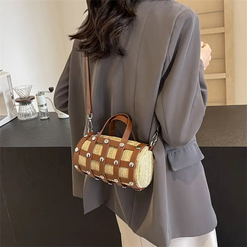 Vintage Round Crossbody Bag Women Rivet Handle Shoulder Bag Luxury Designer Female Straw Woven Small Handbags