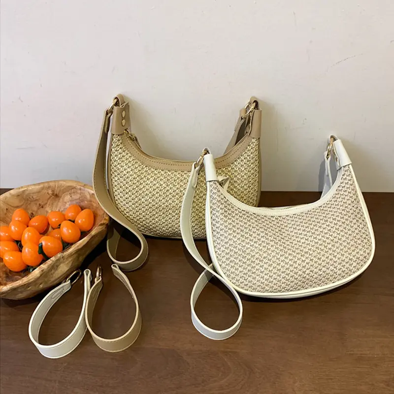 Casual Straw Women Small Shoulder Bag Wicker Woven Moon Handbag Handmade Summer Vocation Beach Rattan Bag