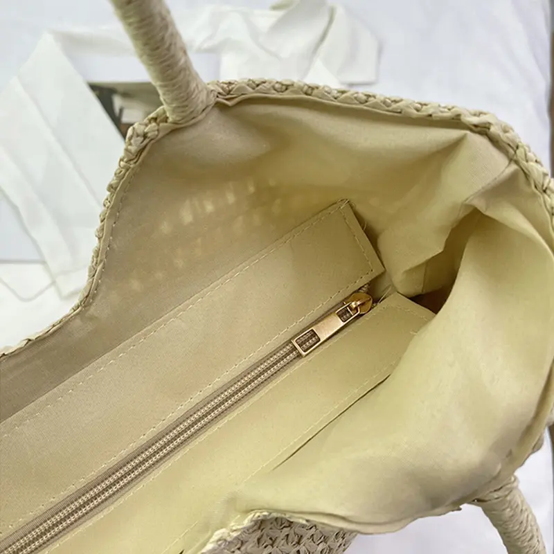 Straw Beach Bag Summer Woven Tote Bag with Tassels Large Shoulder Bag for Women Woven Purses and Handbags Rattan Boho Bag Raffia