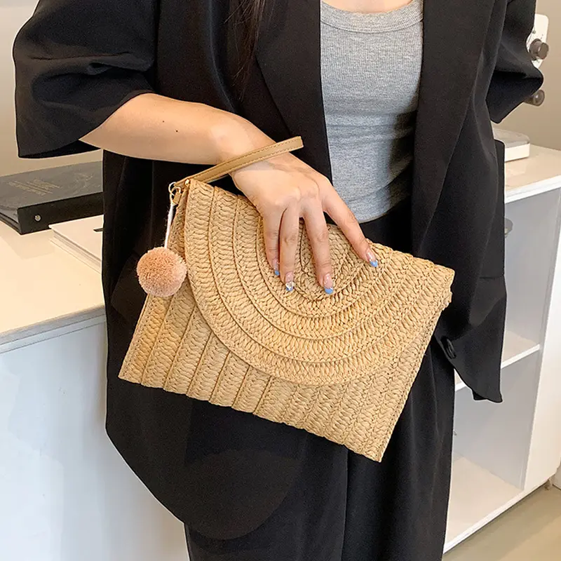 Summer Beach Bag Straw Clutch Envelope Bag Ball pendant Crossbody Bag for Women Travel Shoulder Bags Ladies Casual Shopper Totes