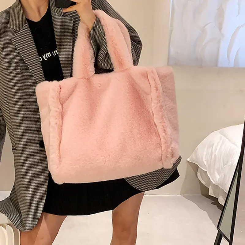 Winter Faux Fur Shopper Tote Bag for Women Plush Handbag Designer Fluffy Wool Shoulder Bag Women Furry Crossbody Messenger Bag