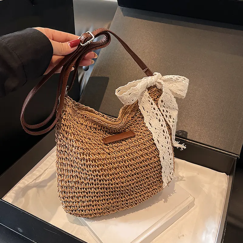 Large Capacity Straw Knitted Purses and Handbags Women Shoulder Bags Straw Woven Crossbody Bag for Ladies Beach Bag