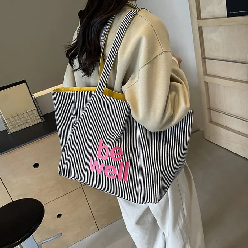 Fashion Classic Contrast Stripe Design Tote Bag Large Capacity Portable Letter Pattern Decoration Design Women Shoulder Bag