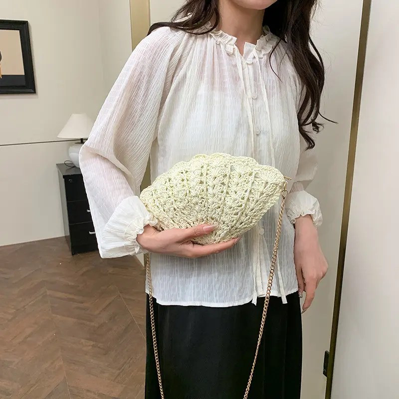 Women Straw Shell Shoulder Bag Wave Beach Crossbody Bags Hollow Hand-woven Clutch Purse for Summer Travel