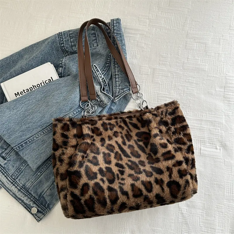 New Leopard Print Fur Bags Women Fashion Portable Faux Fur Handbags Winter Soft Warm Bag Girls Fluffy Large Capacity Tote Purse