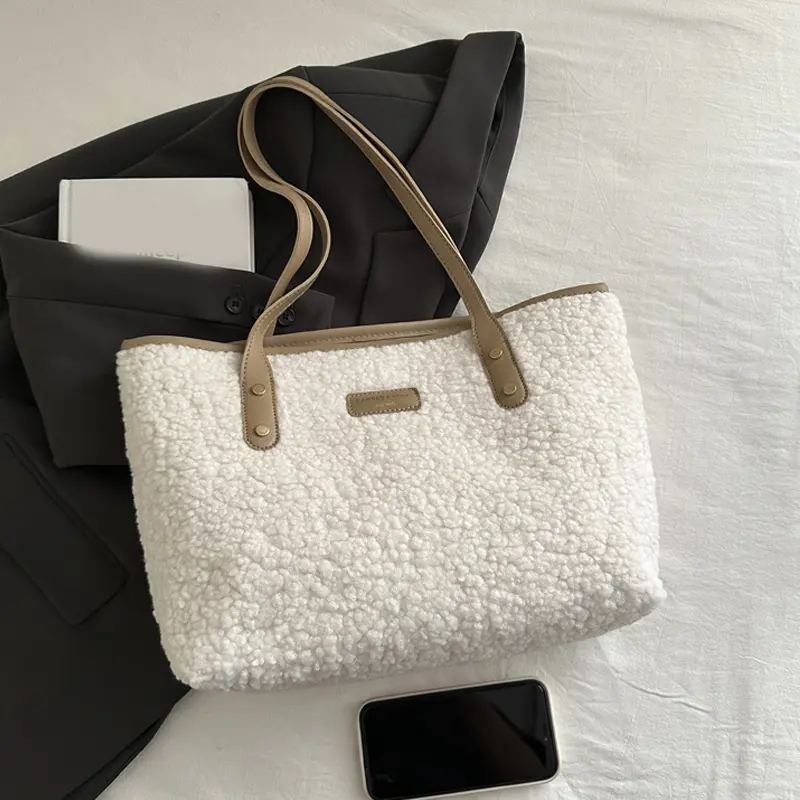 Fashionable Plush Large Capacity Tote Bags for Women Armpit Bag Casual Shopping Bags Purse and Handbags Designer Bags