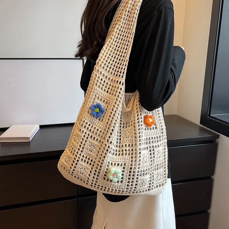 Knitted Handbags Female Large Capacity Shopping Totes Women's Shoulder Bag Summer Casual Hollow Beach Bag Purses