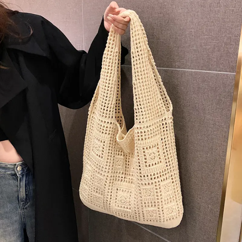 New Beach Bag Versatile Fashion Trendy Crochet Bag Large Capacity Knitted Shoulder Bag Travel Bag for Women Hollow Out Tote