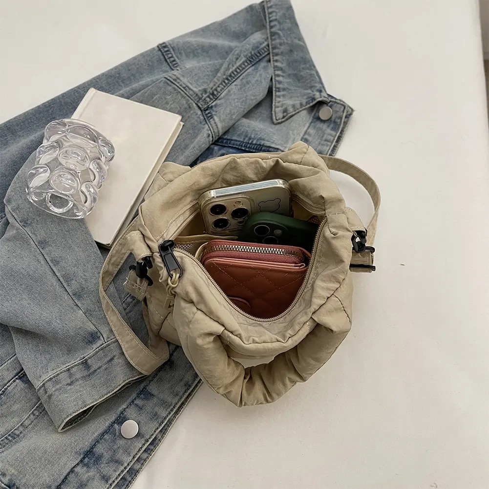 Puffer Lightweight Crossbody Bag Women Puffy Cotton Shoulder Bag with Inner Pockets Solid Nylon Top Handle Handbag Down Tote Bag