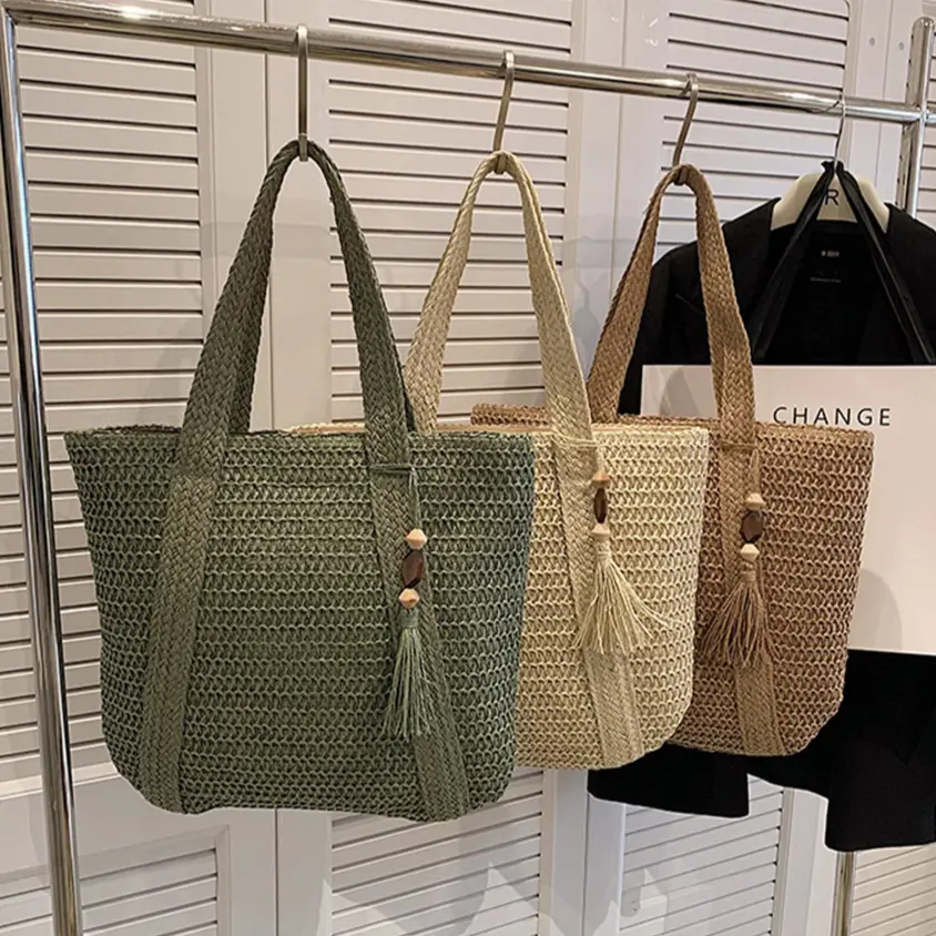 Summer Straw Woven Bag for Women's Handmade Raffia Beach Shoulder Bag Large Boho Weaving Handbag with Tassel Pendant Ladies Tote