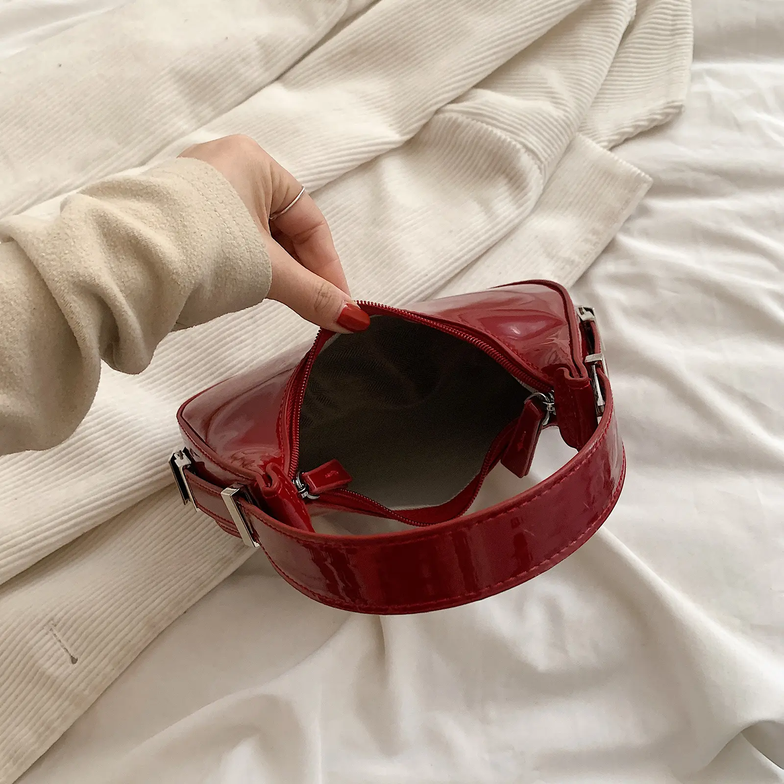 Retro PU Leather Tote Handbag Luxury Designer Crescent Bag Women's Solid Color Small Shoulder Bag 2023 Trend Ladies Armpit Purse