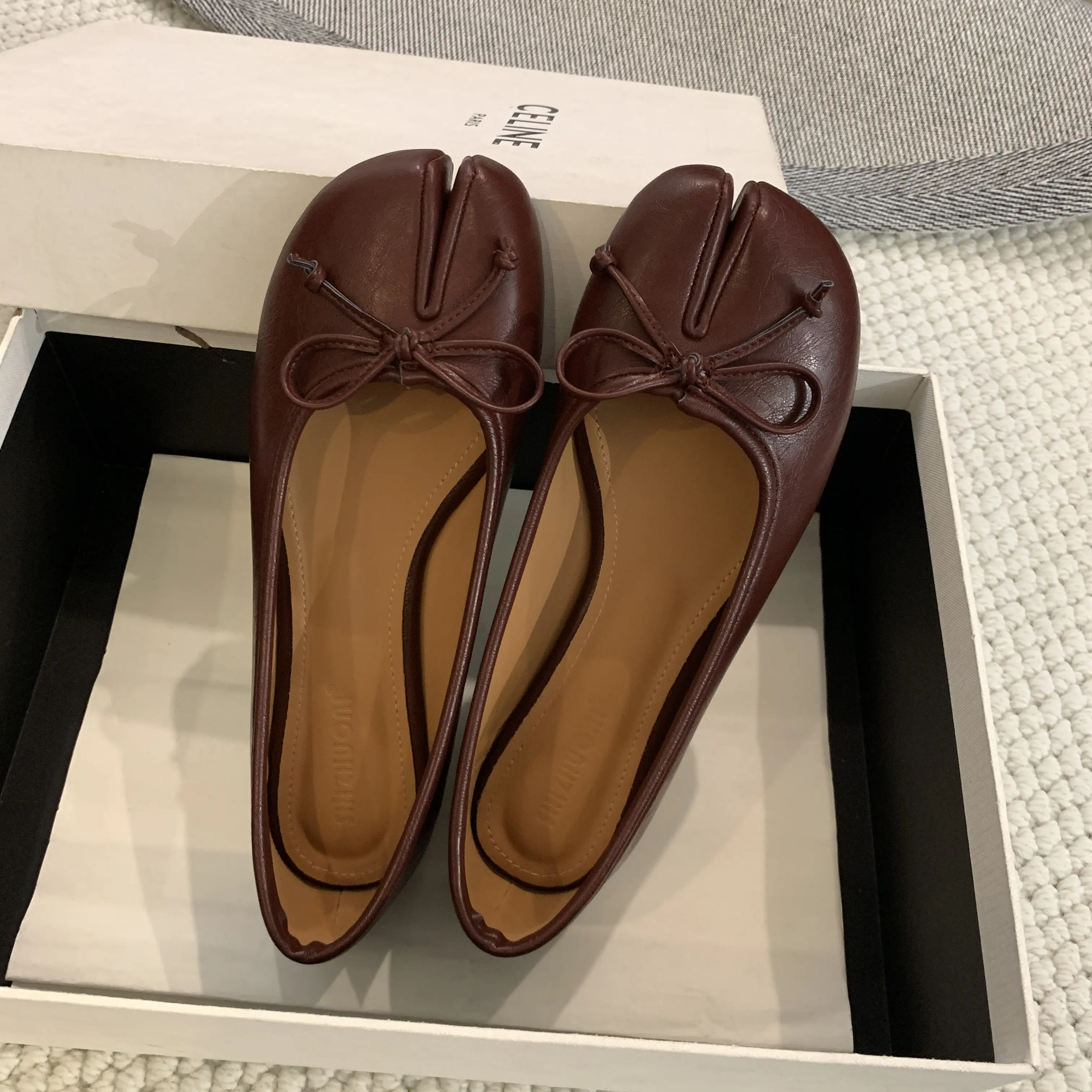 Women Soft Flats Slip On Loafers Bow Knot Ballet Shoes Microfiber Leather Comfy Flats Ladies Casual Moccasins Horseshoe Shoes