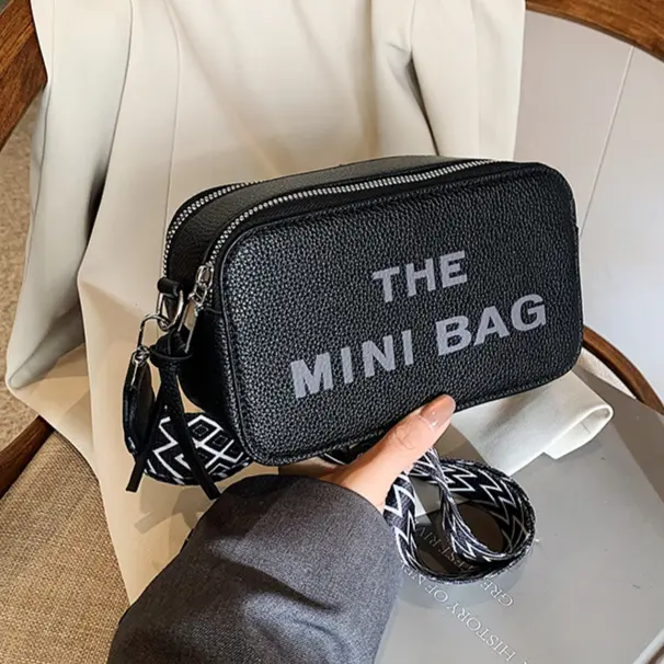 2025 New Small Square Bag Fashion Letter Pattern Chic Hobo Bag Trend PU Women Shoulder Bag Adjustable Strap Satchel Designer Bag