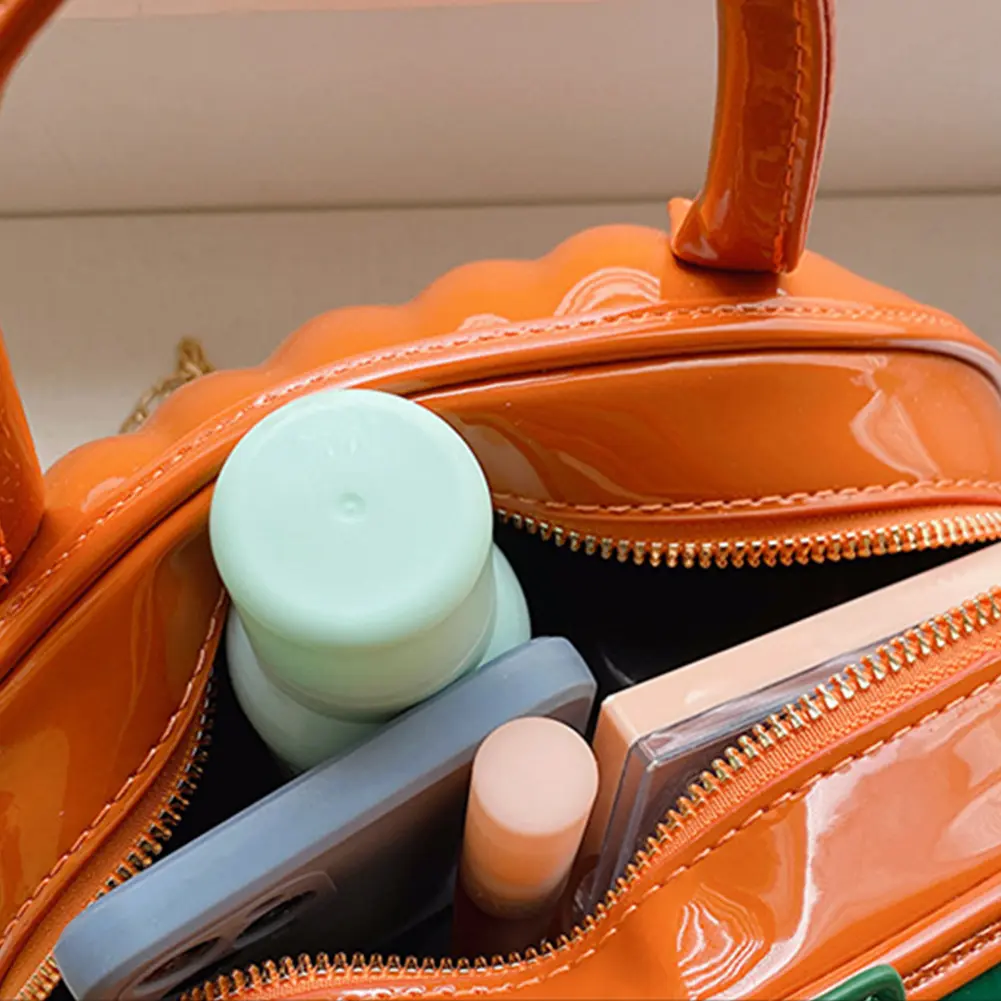 Halloween Waterproof Chain Crossbody Bag 2023 Pumpkin Shaped Candy Purses Fashion Women Sling Satchel PU Leather Top Handle Bags