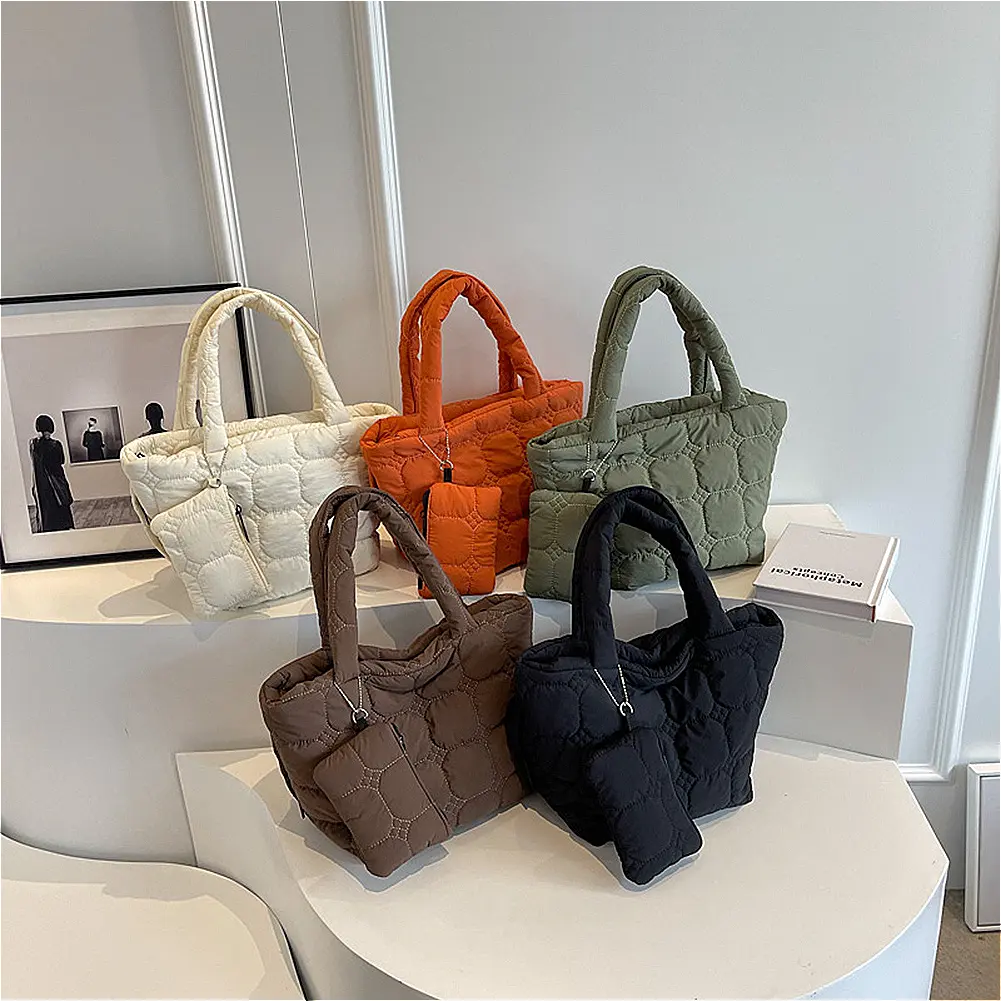 Fashion Quilted Embroidery Thread Handbag Lightweight Puffy Top-Handle Bag Large Capacity Ladies Small Totes Bag with Mini Purse