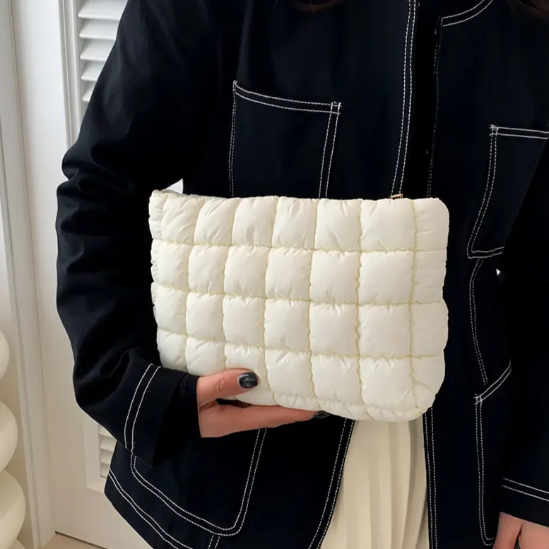 Down Cotton Square Small Makeup Pouch Winter Quilted Padded Puffer Cosmetic Bag Nylon Puffy Mini Storage Bag Travel Toiletry Bag