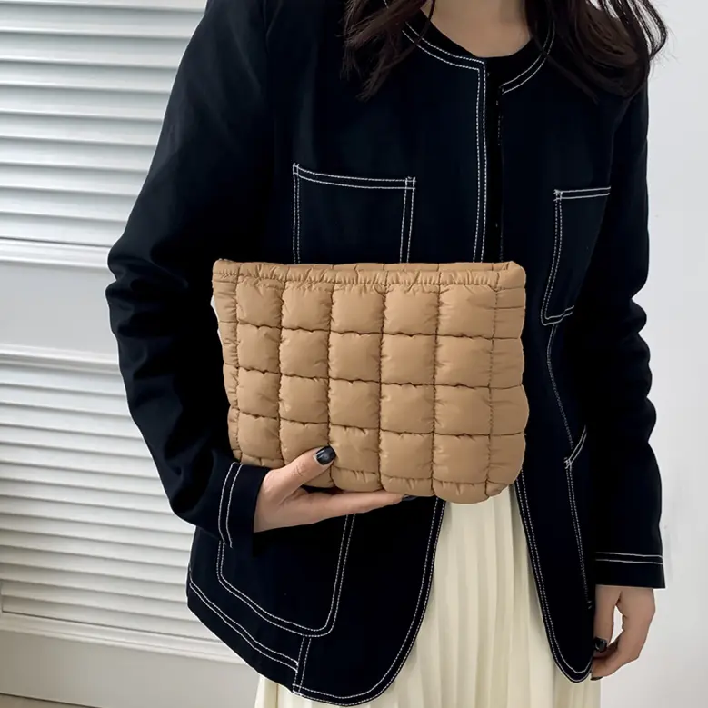 Down Cotton Square Small Makeup Pouch Winter Quilted Padded Puffer Cosmetic Bag Nylon Puffy Mini Storage Bag Travel Toiletry Bag