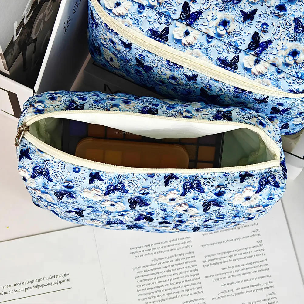 3Pcs Cute Quilted Cosmetic Bag Large Capacity Storage Bag Strawberry Dot Print Toiletry Purse Skincare Pouch Travel Makeup Bag