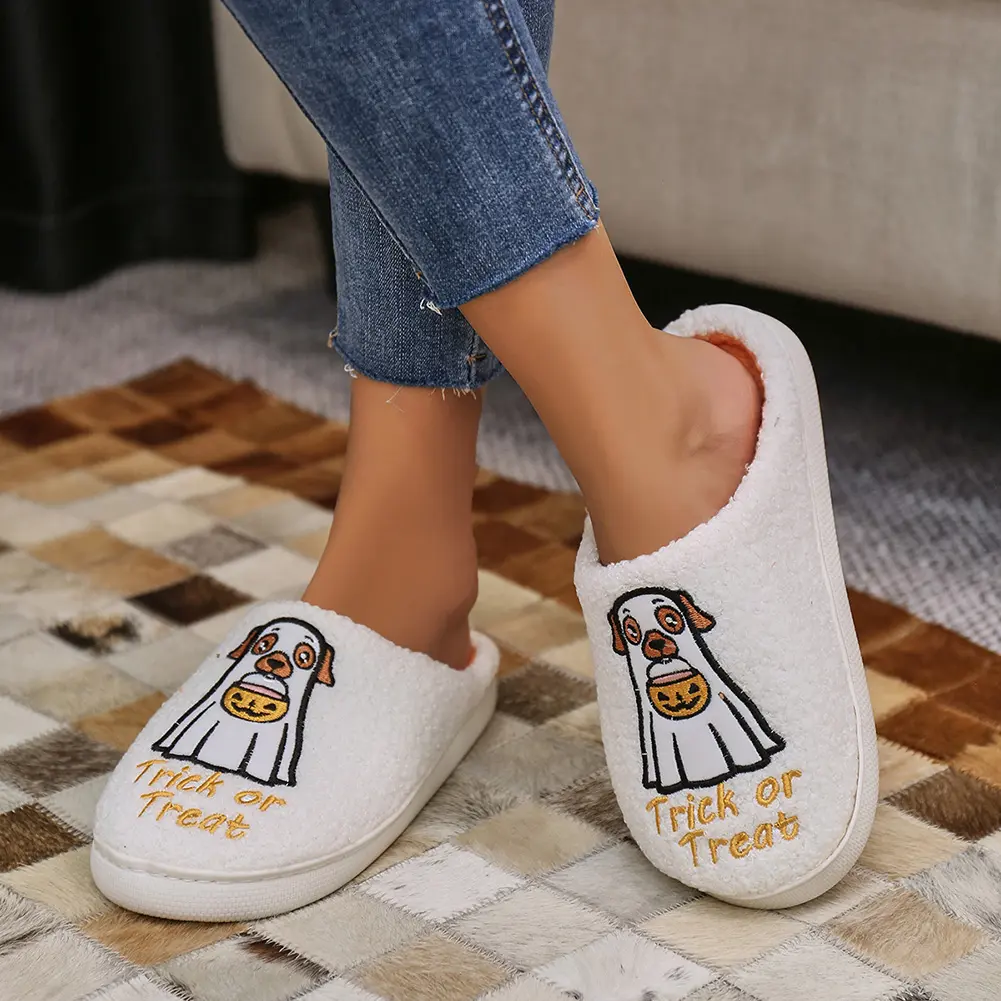 Halloween Plush Slippers Warm Slip-on House Shoes Anti Slip Home Slippers Cute Furry Pumpkin Dog Slippers Flat Thermal Slippers