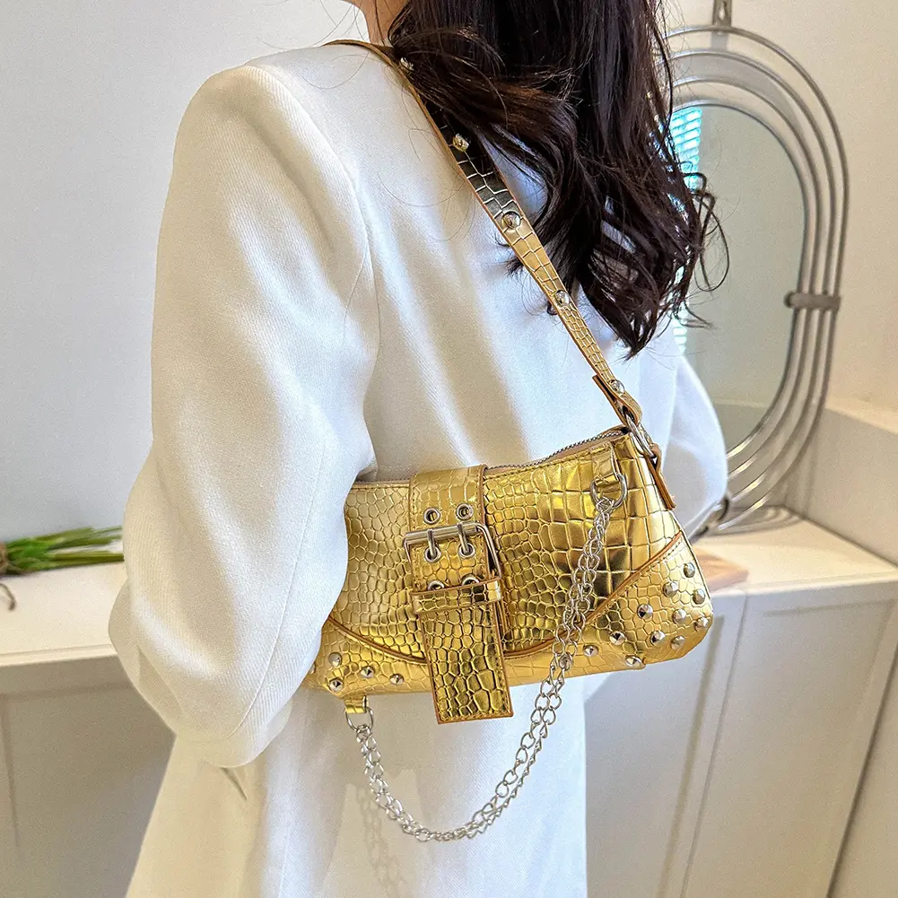 Women Shiny Fashion Shopping Bag Gothic Ladies Bag Cool Style Trendy Armpit Bag Rock Girls Handbag Y2K Rivet Chain Hobo Bag